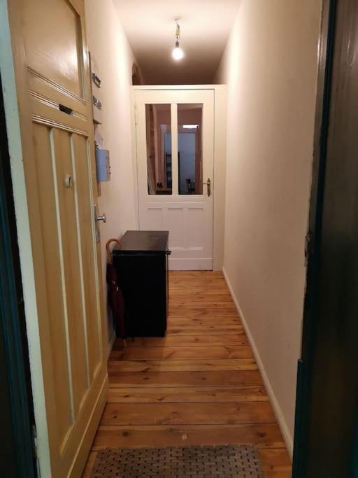 Typical Altbau In The Heart Of Wedding Apartment